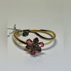 Swarovski Idyllia Bangle
Mixed cuts, Flower, Multicolor, Gold-tone Plated